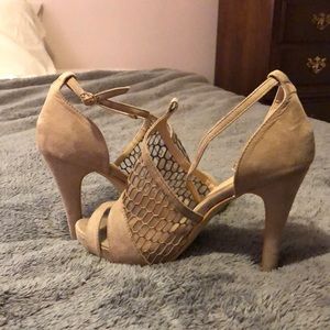 nude heels